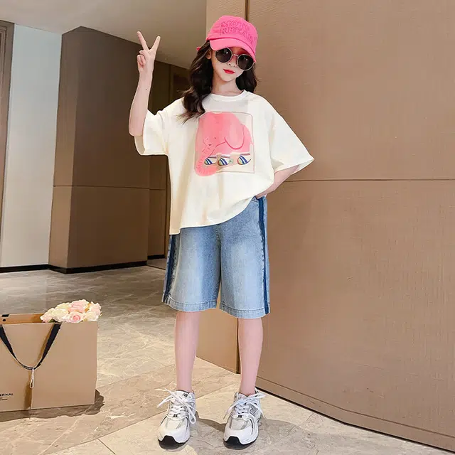 大童 蓝精灵 圆领短袖上衣舒适亲肤柔软纯色五分裤休闲运动套装 白色