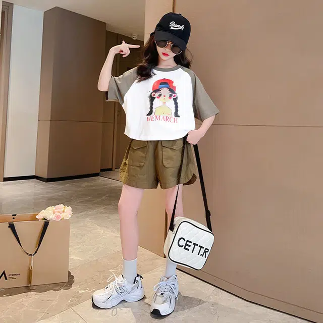 大童 蓝精灵 简约舒适宽松休闲运动套装 白色