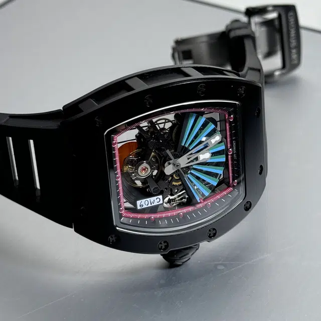 CRONUSART CM09-001