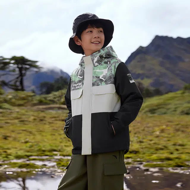 青少年 安踏儿童 保暖舒适连帽夹克外套 淡青灰/满印