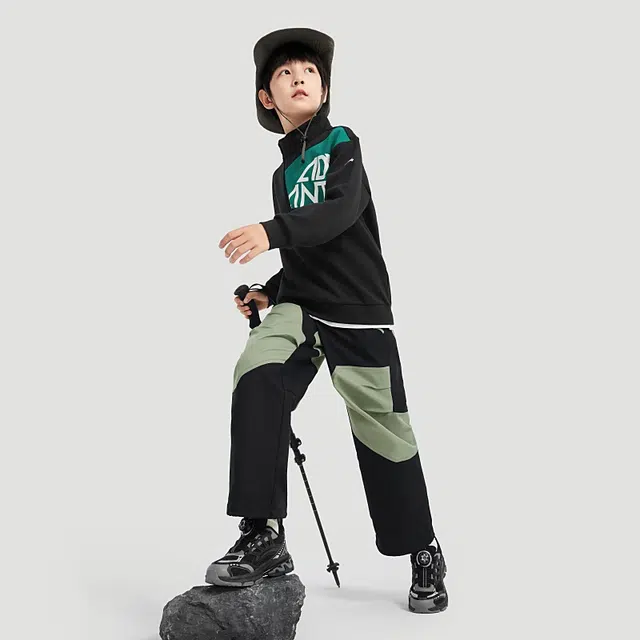 大童 安踏儿童 柔软舒适休闲针织运动裤 梦幻黑