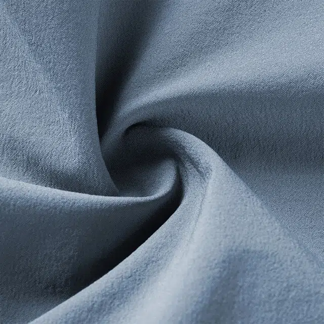 安踏儿童长裤 综训系列 舒适柔软梭织运动 儿童款