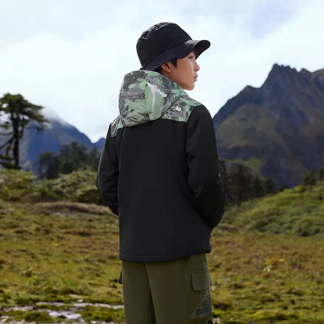 青少年 安踏儿童 保暖舒适连帽夹克外套 淡青灰/满印