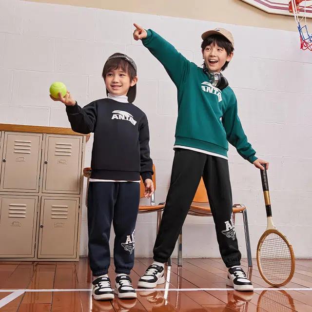 安踏儿童 字母中腰舒适透气百搭加绒保暖束脚针织运动裤 梦幻黑青少年