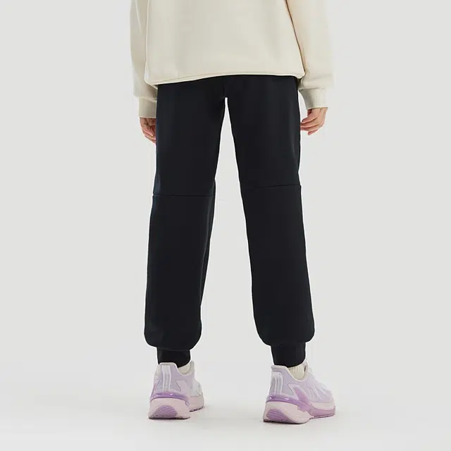 青少年 安踏儿童 百搭纯色舒适时尚针织运动裤 梦幻黑
