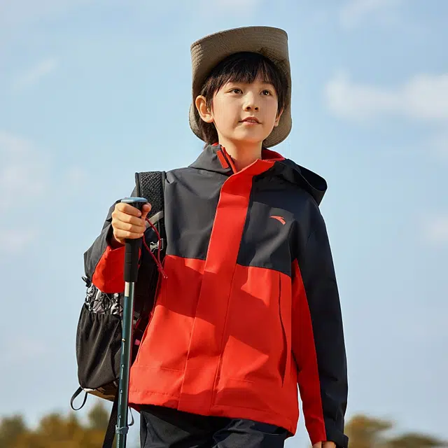 安踏儿童 大容量防泼水轻便 织物 双肩包 常规 青少年 黑色满印