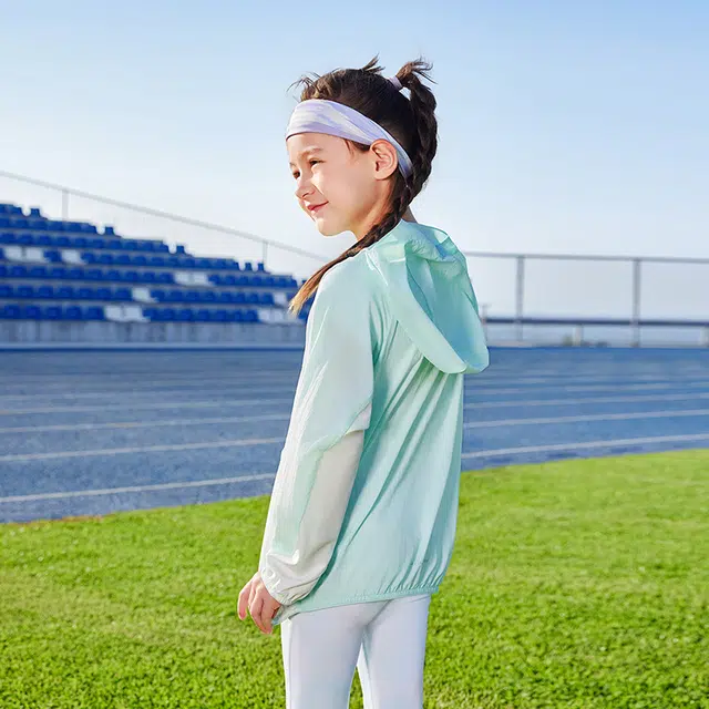 儿童款 安踏儿童 小光甲 撞色拼接长袖连帽防晒服 巡游绿