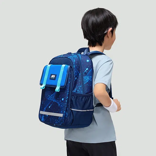 安踏儿童 轻量潮流时尚大容量双肩书包 织物 学生包 儿童款 多色