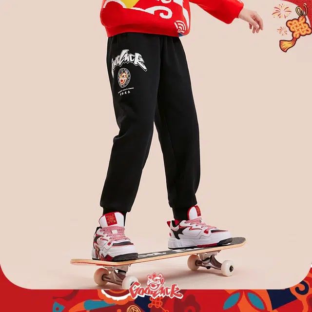 青少年 安踏儿童针织运动裤 时尚舒适百搭字母亲肤 黑色