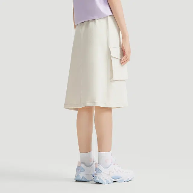 安踏儿童 纯色高腰舒适透气百搭工装半身裙 儿童款 泥灰白