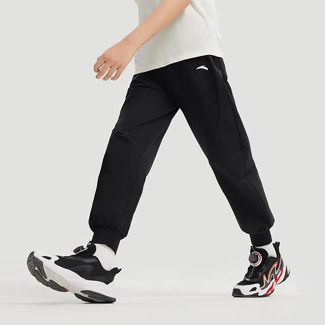 青少年 安踏儿童 纯色中腰舒适透气束脚针织运动裤 基础黑