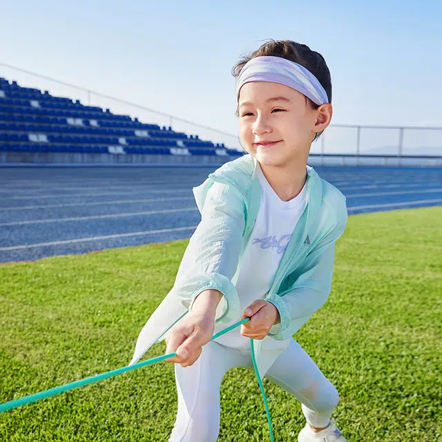 儿童款 安踏儿童 小光甲 撞色拼接长袖连帽防晒服 巡游绿