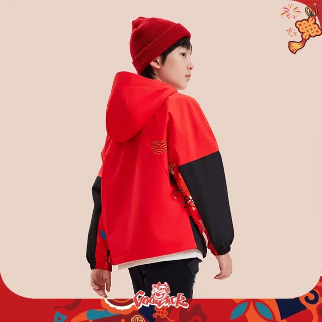 安踏儿童夹克 潮流时尚加绒保暖 传奇红/满印 青少年