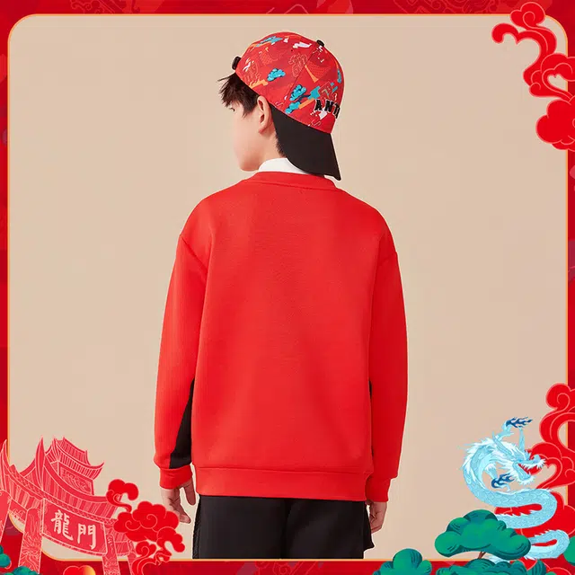 安踏儿童 龙年系列 新年款 初登龙门 撞色字母印花长袖休闲卫衣 儿童款 新国旗红