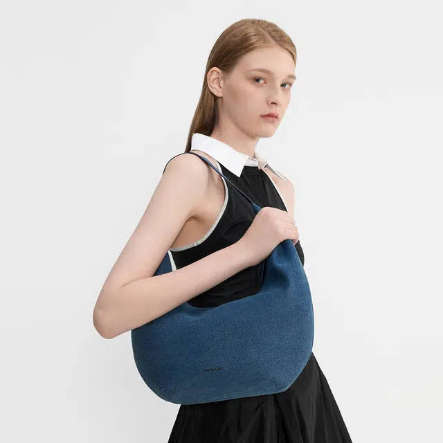 CHARLESKEITH ck hobo Denim Blue