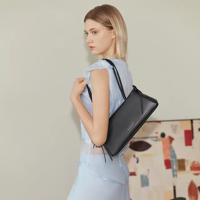CHARLESKEITH ck PU Soft PinkNoirMeringue White