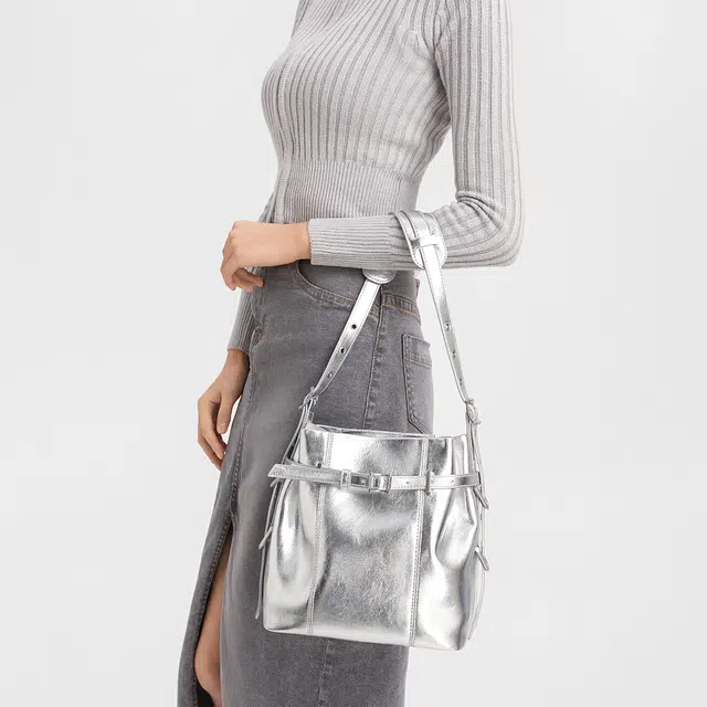 Charles & Keith Crossbody Bag Noir/Cream/Silver