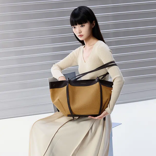 CHARLESKEITH ck Sahara Sand