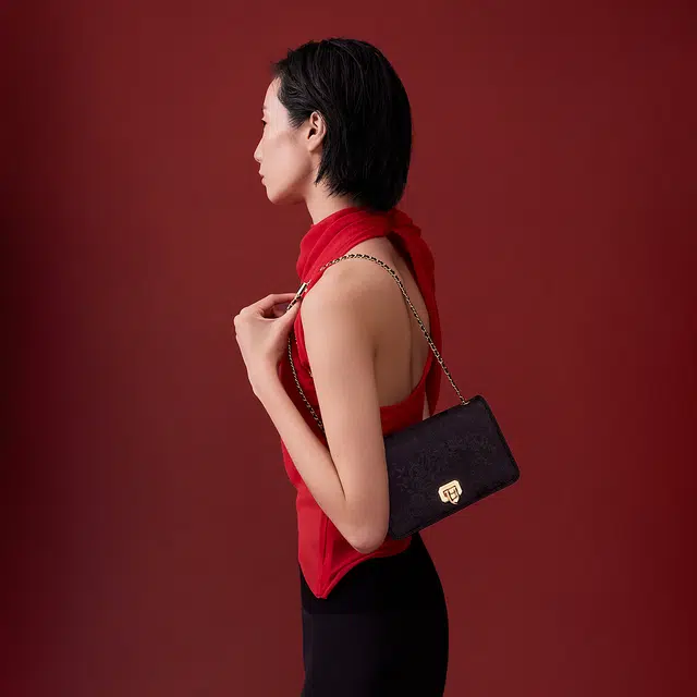 CHARLESKEITH ck 25 PU BlackCreamCrimson Red