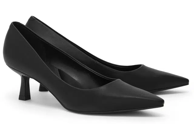 Charles & Keith Pointed Toe Heels Black