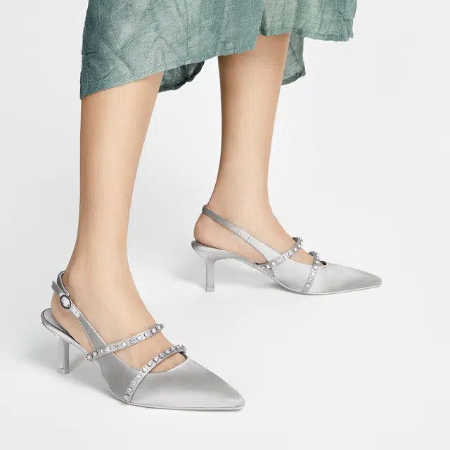 CHARLES&KEITH Textured Rhinestone Sandals 6.3cm