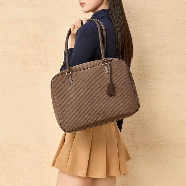CHARLESKEITH ck Mocha Brown