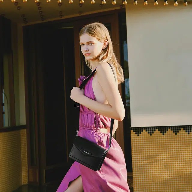 CHARLESKEITH ck NoirOat