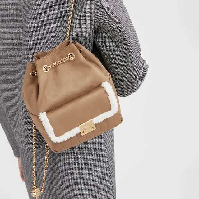 CHARLESKEITH Tan