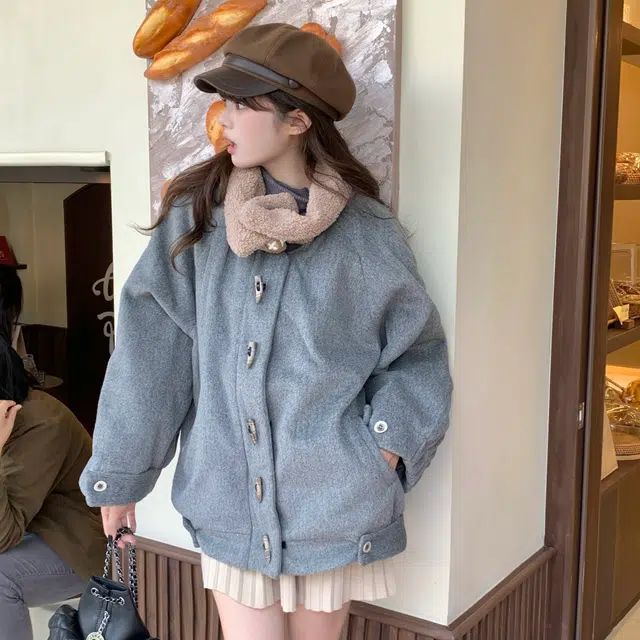 花山家的猫 拼色翻领牛角扣插肩袖加厚保暖夹克 女款 咖啡领灰色