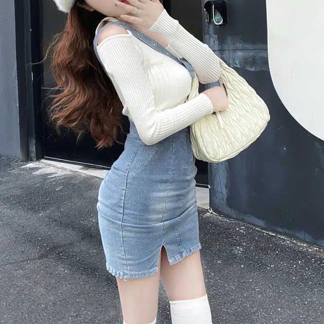 花山家的猫 露肩长袖针织上衣配牛仔包臀吊带裙裙装套装 女款