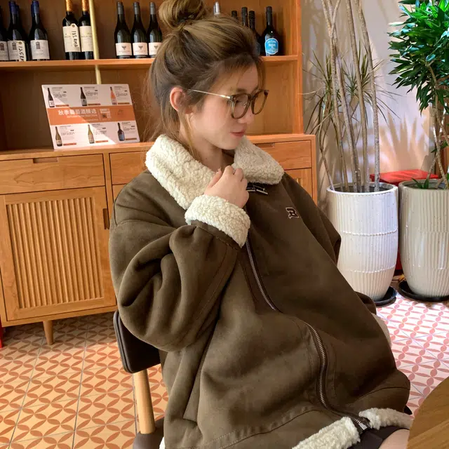 花山家的猫 复古立领机车风羊羔绒外套棉服 女款 棕色