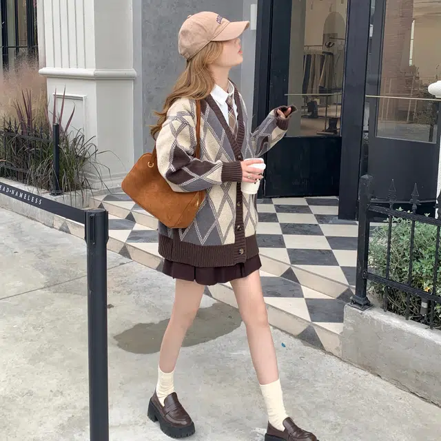 花山家的猫 排扣毛衣开衫长袖衬衫配格子领带制服 女款