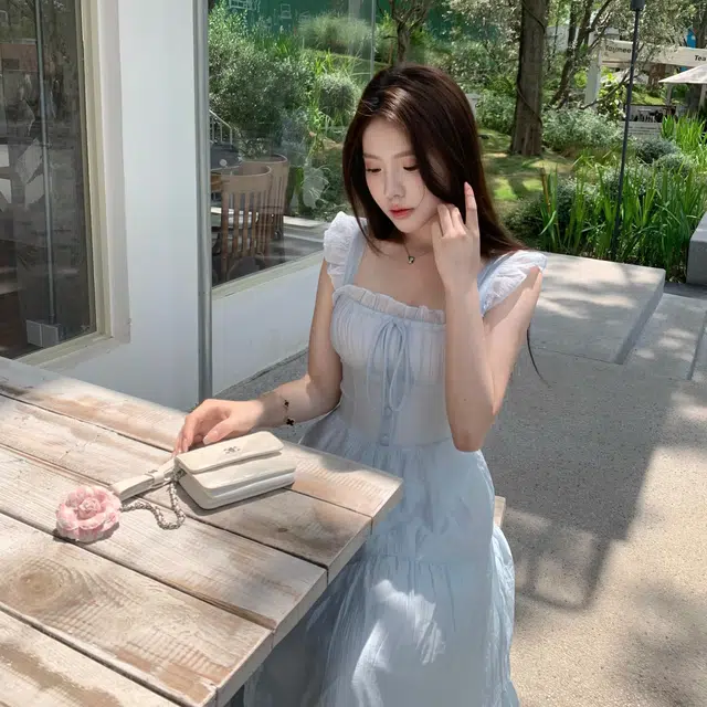 花山家的猫 法式温柔木耳边收腰甜美简约舒适短袖连衣裙 女款