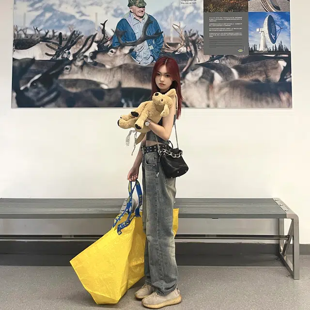 西木汀 去流浪 链条 小众高级感 牛皮 水桶包单肩斜挎包 小号 女款 米灰色/深邃黑