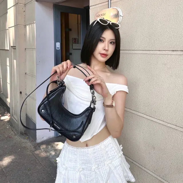 西木汀 魅力磁场 小众手提链条高级感 牛皮 单肩斜挎包 小号 女款 镭射银/深邃黑/米白色/干枯玫瑰粉