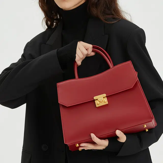 西木汀 心花怒放 小众设计金属扣新娘包气质百搭大容量 牛皮 婚包手提包单肩斜挎包 常规 女款 高级红