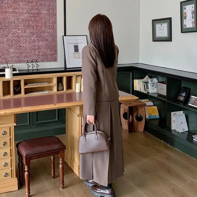 惟友 大码女装穿搭秋款秋装胖女孩显瘦胖妹妹胖女生裙装套装 女款 学院风气质西服衬衫半身裙三件套
