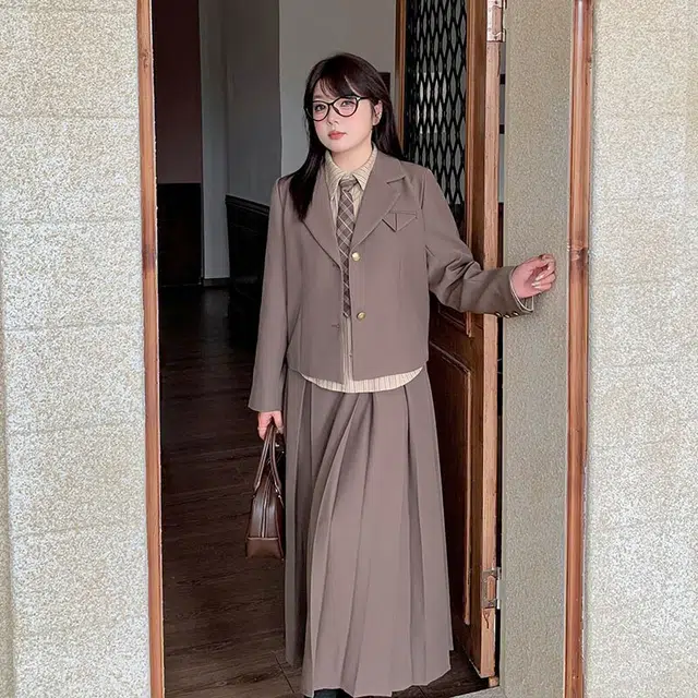 惟友 大码女装穿搭秋款秋装胖女孩显瘦胖妹妹胖女生裙装套装 女款 学院风气质西服衬衫半身裙三件套