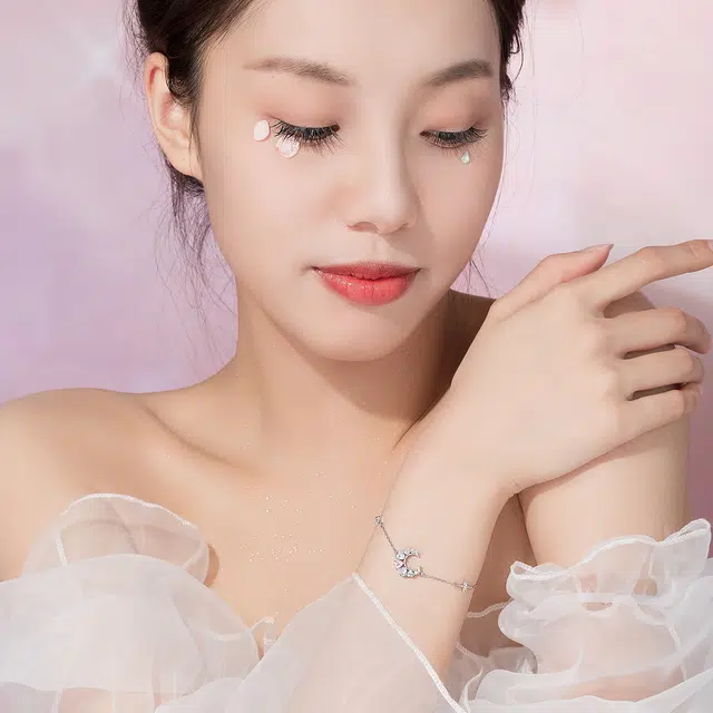 S925