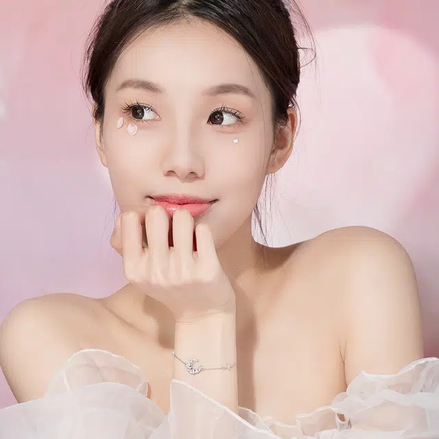 S925