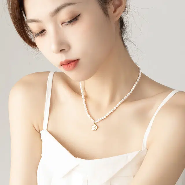 S925