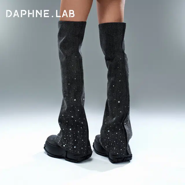 DAPHNE LAB 9cm