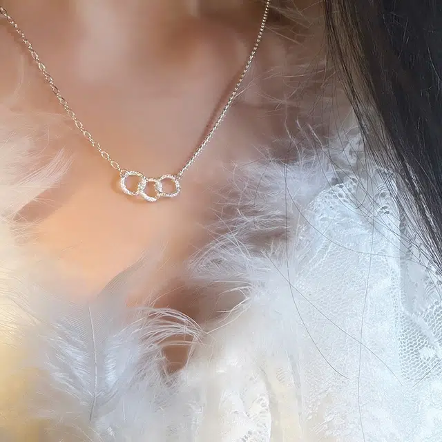 S925