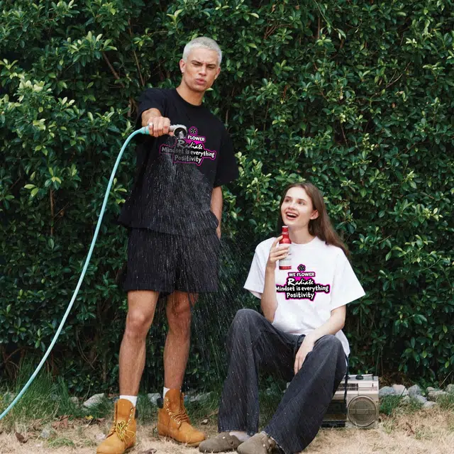 PAULASARA x WE FLOWER T