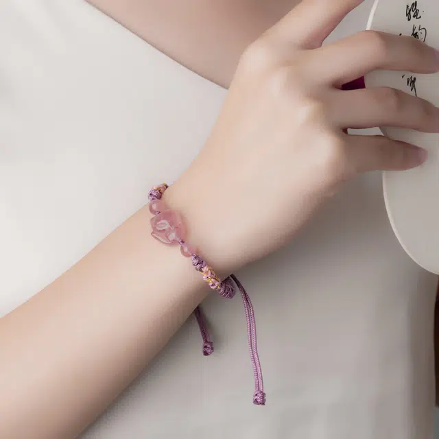 陌阡雪 国潮设计款甜蜜招财招桃花转运九尾狐 水晶 玉石手绳 女款