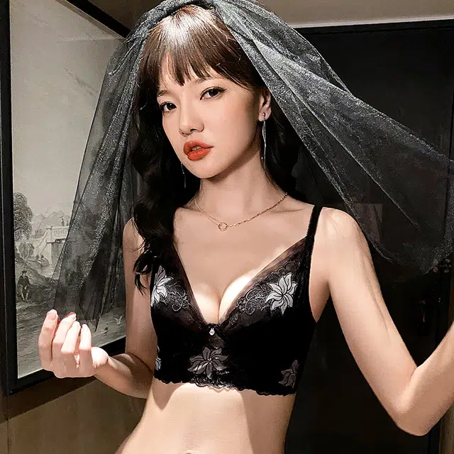 浪莎 蕾丝兔耳杯胸罩无痕无钢圈小胸聚拢性感上托防下垂收副乳美背运动文胸 女款