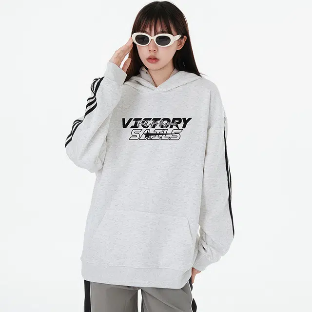 Victory sails logo