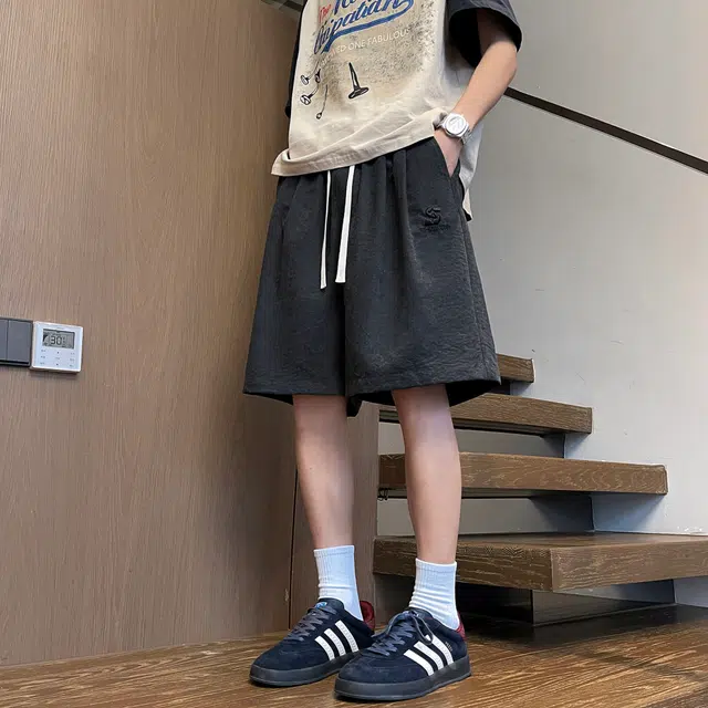 美式复古潮流宽松百搭运动五分裤多种风格可选休闲短裤 男女同款