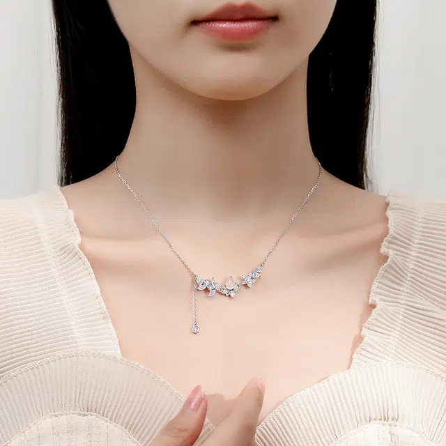S925