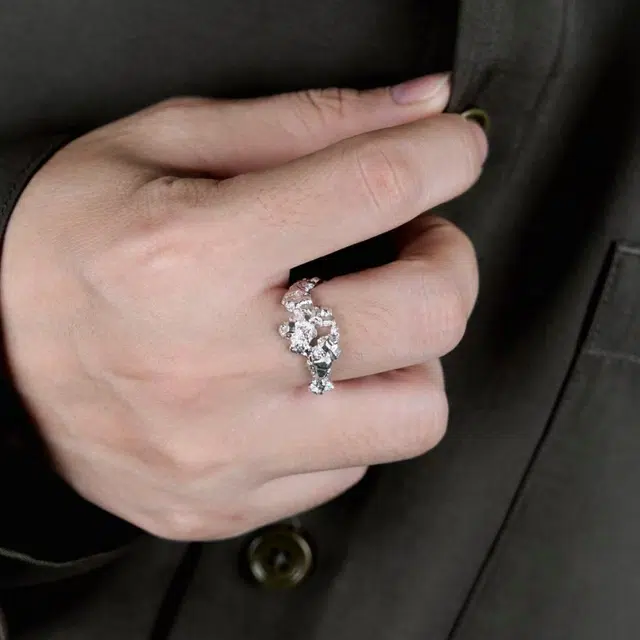 Empress 47 Concept 925